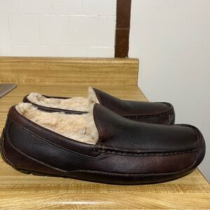 Ugg Ascot Brown Leather Loafers size 10